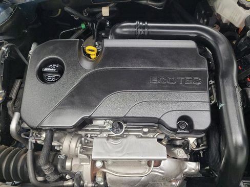 Used 2024 Chevrolet Malibu LT image 30