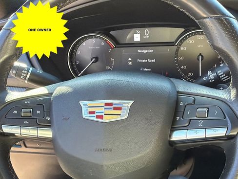 Used 2023 Cadillac XT4 Sport image 25