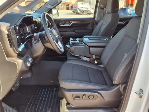 Used 2024 GMC Sierra 1500 SLE w/ Enhanced Capability Package image 23