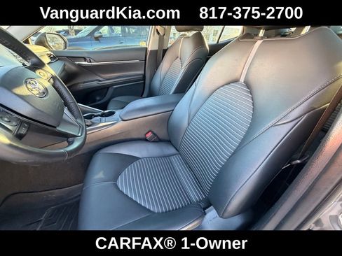 Used 2023 Toyota Camry SE image 12