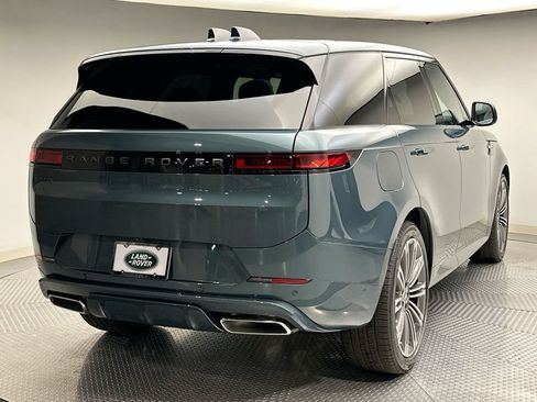 Used 2025 Land Rover Range Rover Sport Dynamic SE AWD/4WD image 3