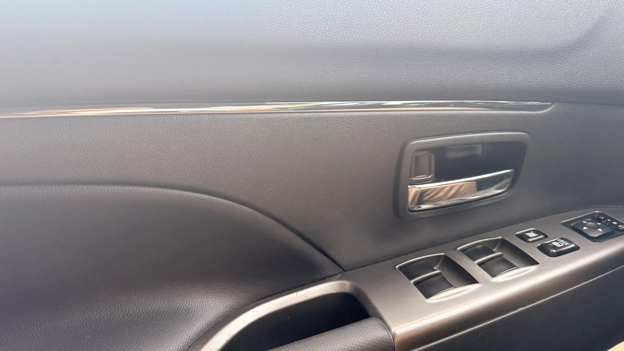 Used 2024 Mitsubishi Outlander Sport SE AWD/4WD image 26
