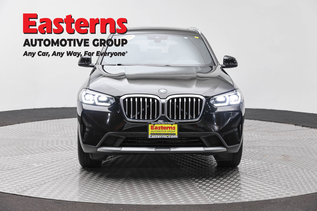 Used 2024 BMW X3 xDrive30i w/ Premium Package AWD/4WD image 3