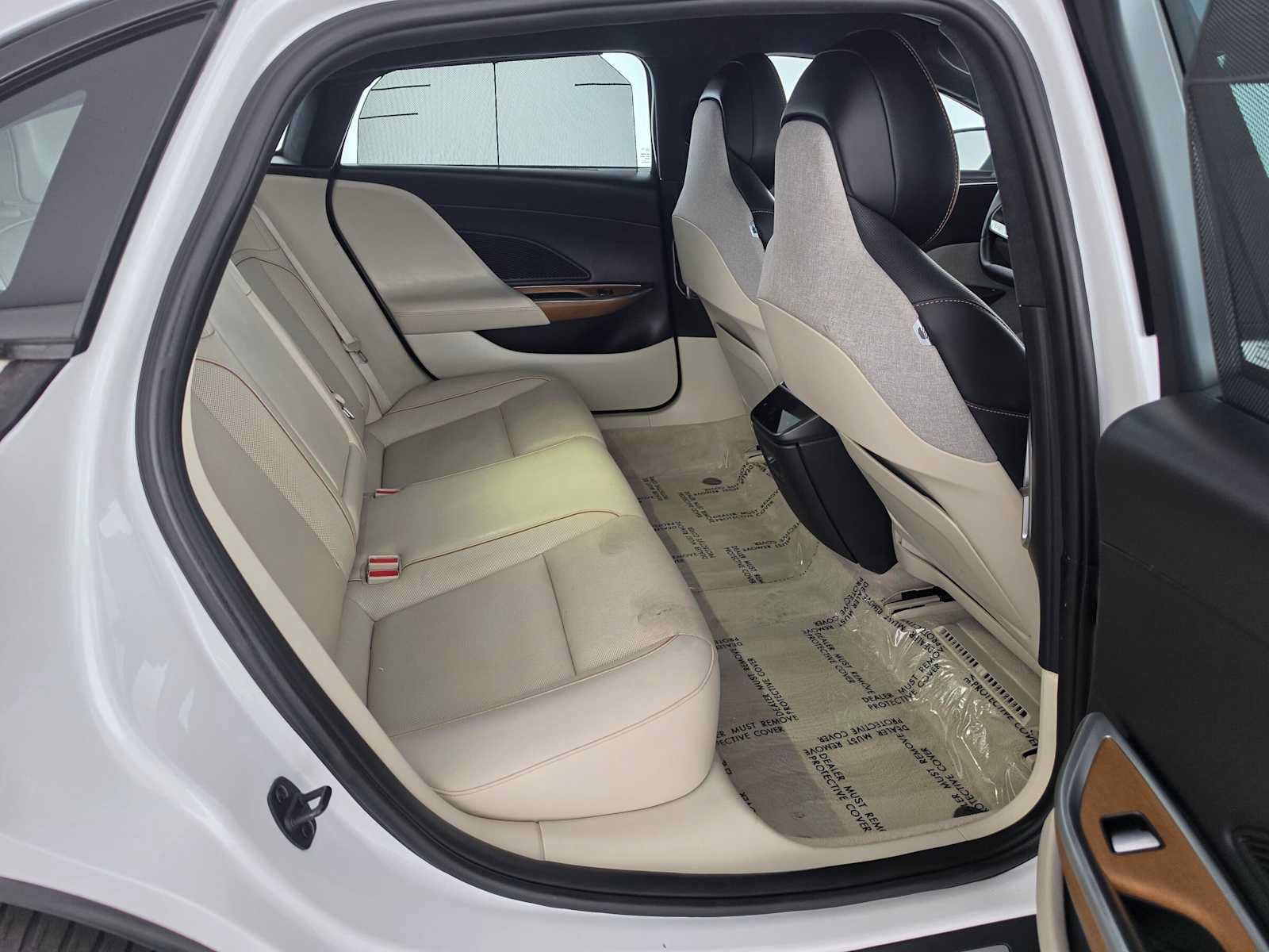 Used 2023 Lucid Air Touring AWD/4WD image 12
