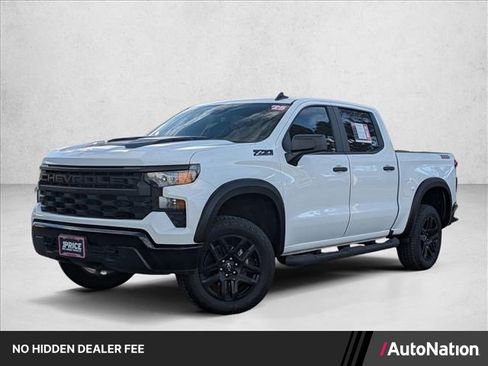 Used 2025 Chevrolet Silverado 1500 Custom Trail Boss w/ Turbomax Blackout Package AWD/4WD image 1
