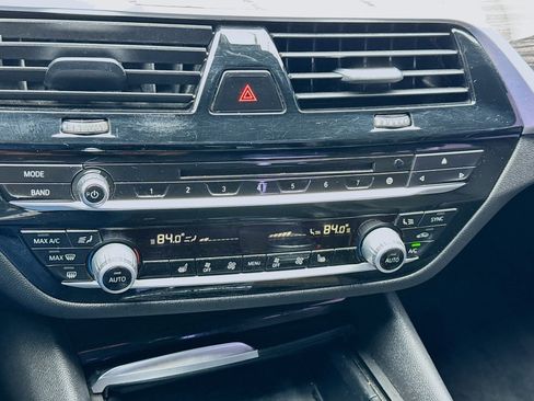 Used 2018 BMW 530e image 12