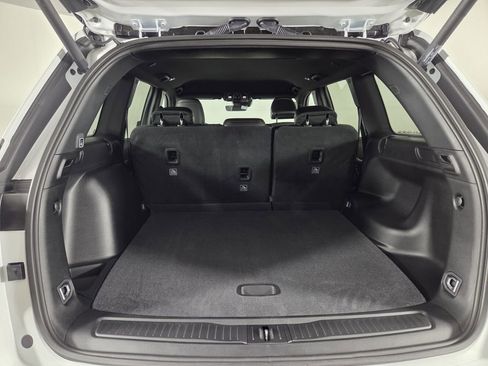 New 2026 Jeep Grand Cherokee Altitude RWD image 22