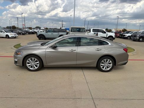 Used 2024 Chevrolet Malibu LT FWD image 4