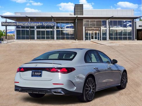 Used 2025 Mercedes-Benz E 450 4MATIC Sedan image 6