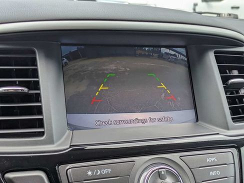 Used 2018 Nissan Pathfinder S FWD image 21