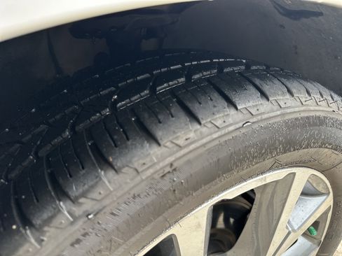 Used 2021 Hyundai Palisade Limited AWD/4WD image 16