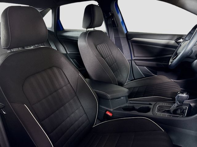 Used 2024 Volkswagen Jetta Sport FWD image 31