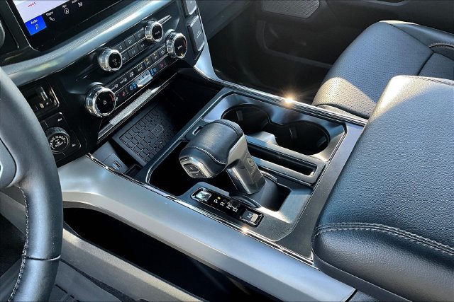 Used 2024 Ford F150 Lariat w/ Bed Utility Package AWD/4WD image 19