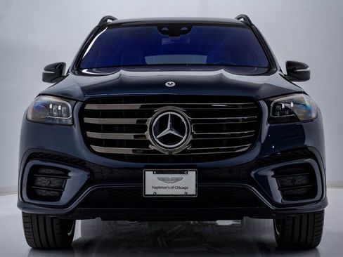 Used 2024 Mercedes-Benz GLS 450 4MATIC image 6