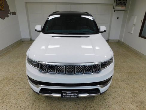 Used 2022 Jeep Grand Wagoneer Series II w/ Convenience Group III image 12