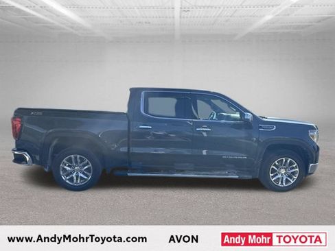 Used 2021 GMC Sierra 1500 SLT w/ SLT Convenience Package AWD/4WD image 9