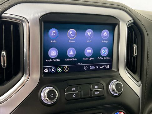 Used 2020 GMC Sierra 1500 SLE w/ SLE Value Package image 28