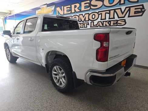 Used 2024 Chevrolet Silverado 1500 LT w/ Z71 Off-Road Package AWD/4WD image 5