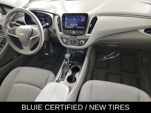 Used 2025 Chevrolet Malibu LT FWD image 33