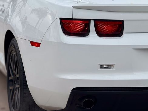 Used 2013 Chevrolet Camaro LS RWD image 10