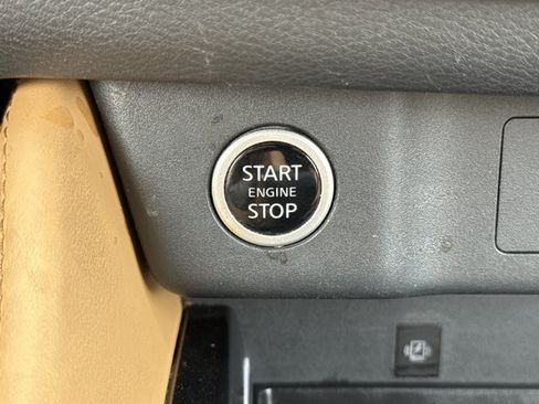 Certified 2021 Nissan Rogue Platinum AWD/4WD image 25