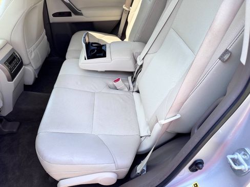 Used 2015 Lexus GX 460 w/ Premium Package AWD/4WD image 6