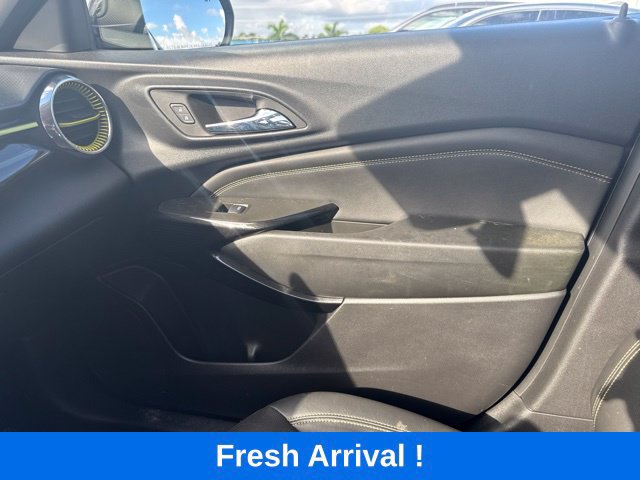 Used 2024 Chevrolet Trax ACTIV w/ Sunroof Package FWD image 12
