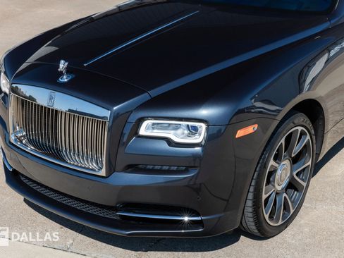 Used 2020 Rolls-Royce Wraith image 7