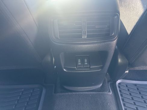 Used 2019 Honda CR-V EX-L image 10