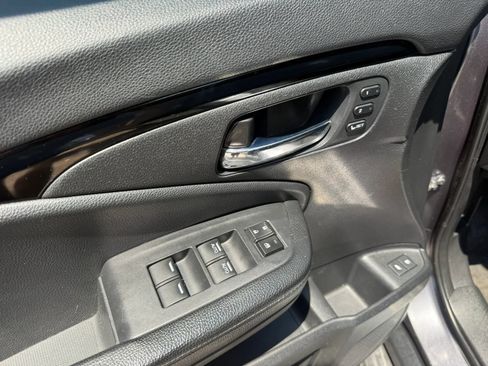 Used 2016 Honda Pilot Elite image 27