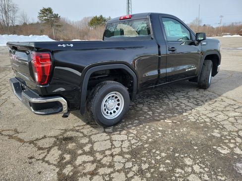 New 2026 GMC Sierra 1500 Pro AWD/4WD image 7