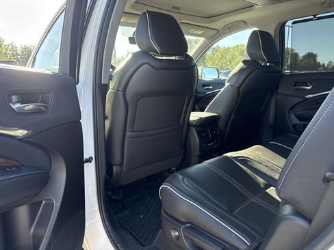 Used 2017 Acura MDX SH-AWD image 10