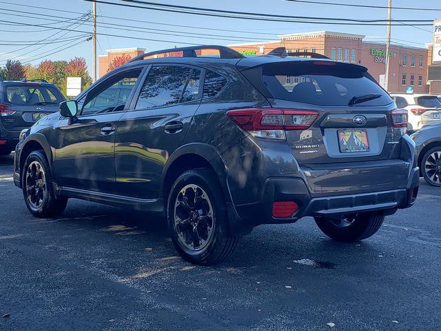 Used 2021 Subaru Crosstrek 2.0i Premium w/ Moonroof Package AWD/4WD image 6