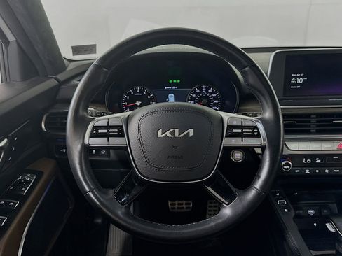 Used 2022 Kia Telluride SX w/ SX Prestige Package AWD/4WD image 11