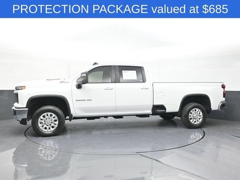 Used 2024 Chevrolet Silverado 2500 LT AWD/4WD image 8