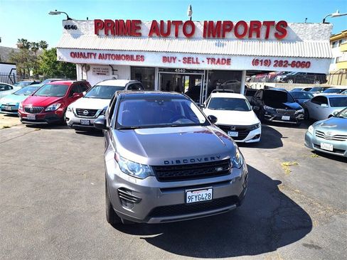 Used 2019 Land Rover Discovery Sport SE image 21