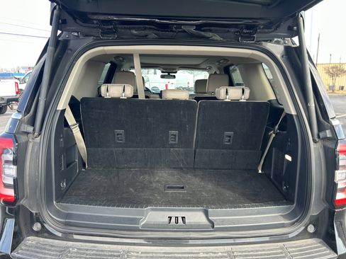 Certified 2024 Ford Expedition Limited image 28