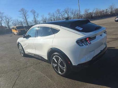 Used 2023 Ford Mustang Mach-E Premium image 5