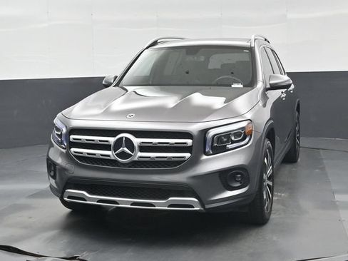 Used 2022 Mercedes-Benz GLB 250 image 35