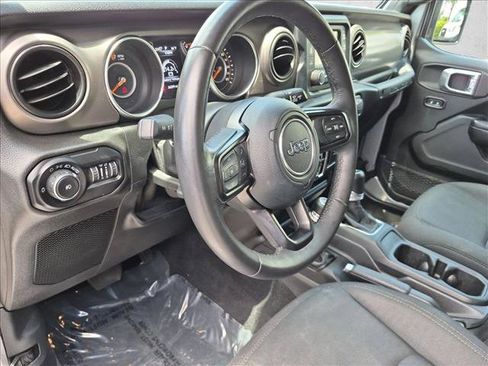 Used 2019 Jeep Wrangler Unlimited Sport S AWD/4WD image 10