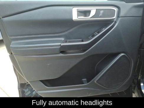 Used 2020 Ford Explorer XLT w/ Equipment Group 202A AWD/4WD image 10
