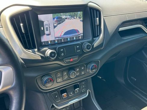 Used 2020 GMC Terrain Denali w/ Denali Premium Package AWD/4WD image 24