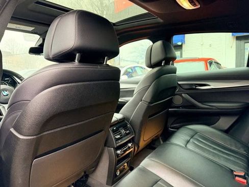 Used 2018 BMW X6 xDrive35i w/ M Sport Package AWD/4WD image 13