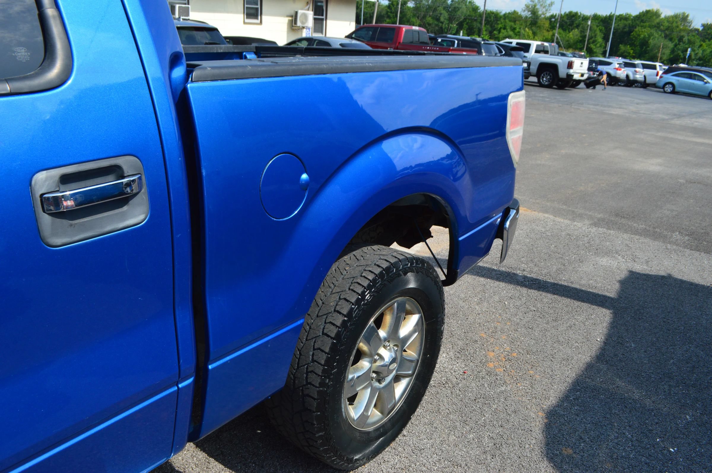 Used 2013 Ford F150 XLT w/ XLT Chrome Pkg AWD/4WD image 4