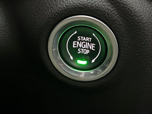 Used 2022 Chevrolet Silverado 1500 LTZ image 22