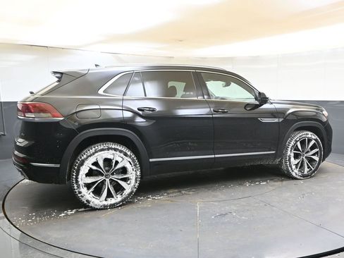 New 2026 Volkswagen Atlas Cross Sport SEL Premium R-Line image 6