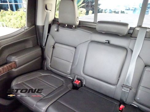 Used 2021 GMC Sierra 1500 Denali w/ Denali Ultimate Package image 17