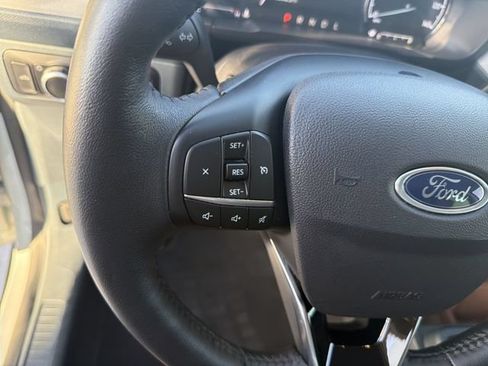 Used 2022 Ford Maverick Lariat w/ Equipment Group 500A Standard AWD/4WD image 17