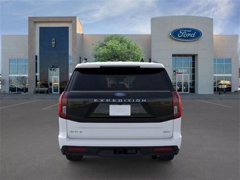 New 2025 Ford Expedition Max Active image 5