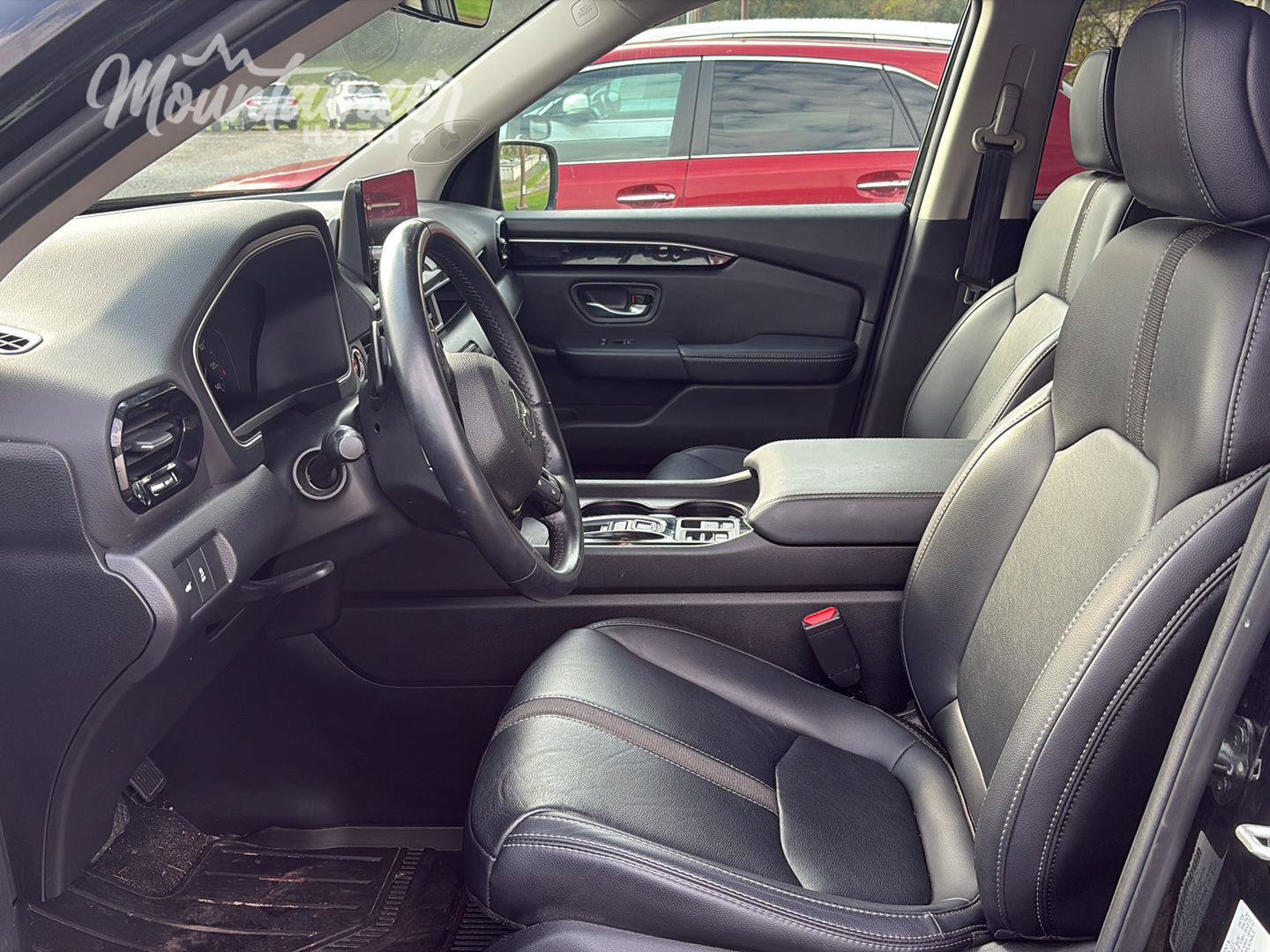 Used 2025 Honda Pilot EX-L image 14